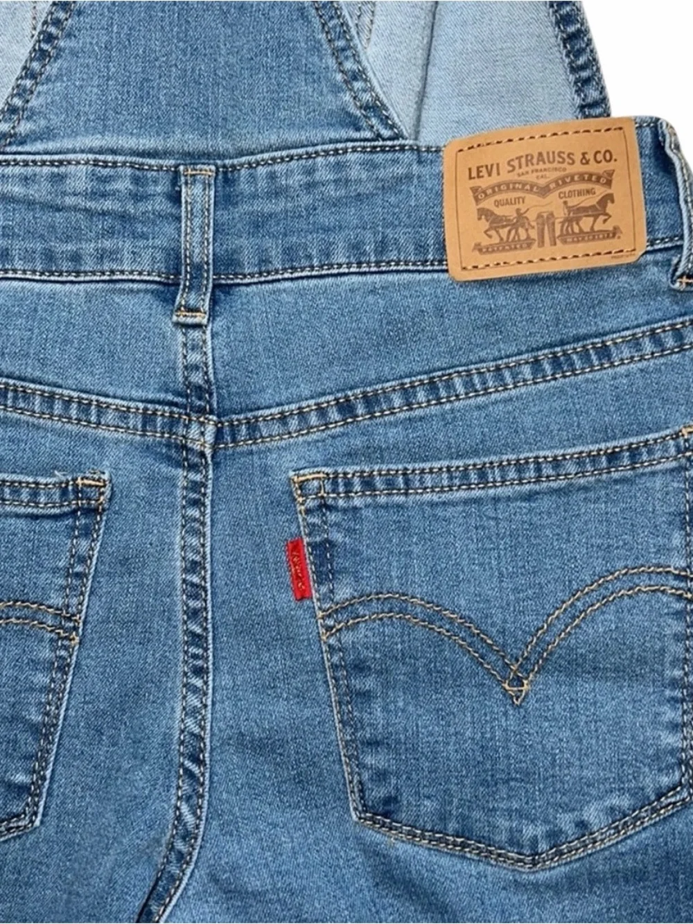 Levi’s Kids Denim Overalls Girls Size 12 Blue Stretch Bootcut Logo Strap - Picture 8 of 10